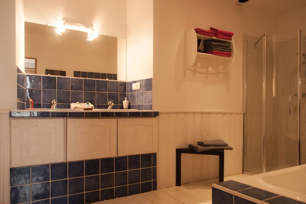 פונטיבי Les Chambres De Lourmel מראה חיצוני תמונה