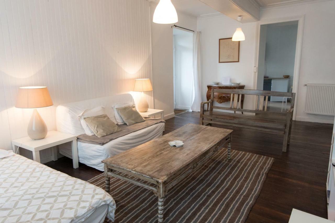 פונטיבי Les Chambres De Lourmel מראה חיצוני תמונה